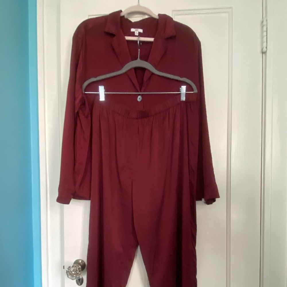 Lunya Washable Silk Long Sleeve Pant Set size XL Burgundy